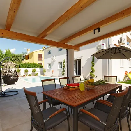 Nata Villa