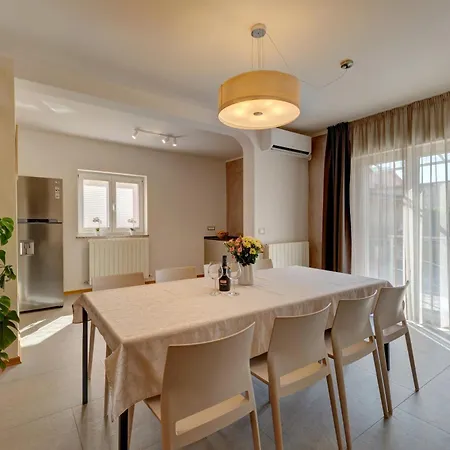 Nata Villa